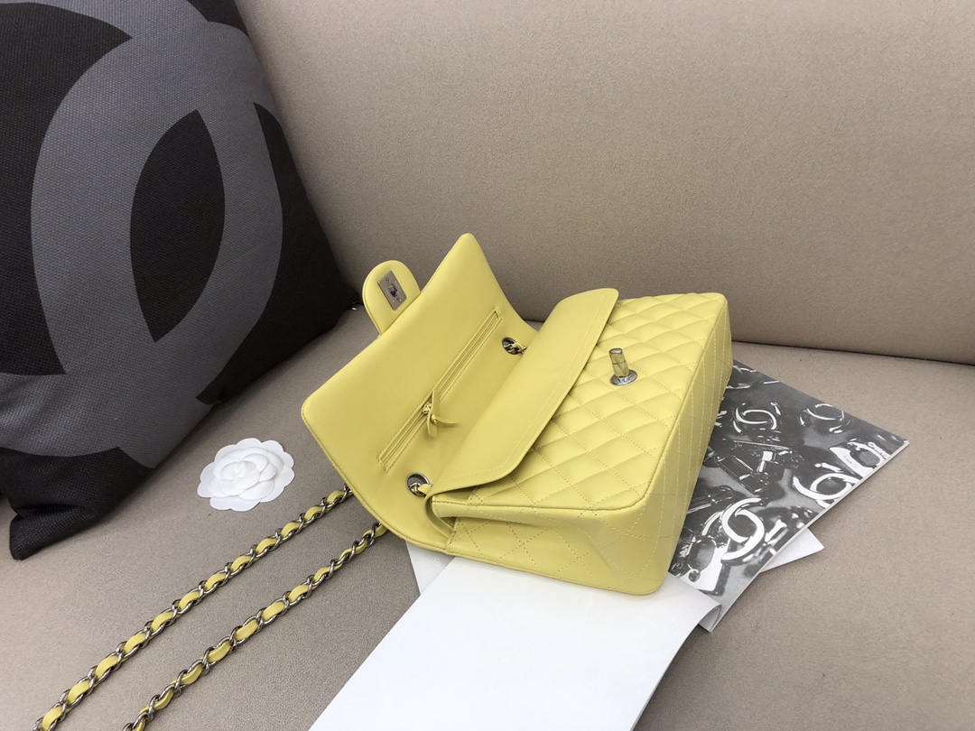 Medium Classic Flap Lambskin Bag AO1112 Yellow/Silver